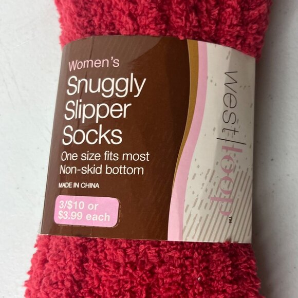 West Loop Snuggly Slipper Socks Womens OS Red New Non Skid - Picture 3 of 6